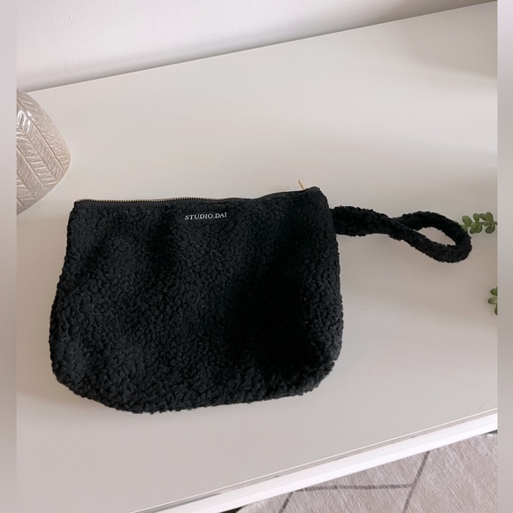 Teddy Fabric Toiletry Clutch Bag - Handmade, NWT - Picture 1 of 3